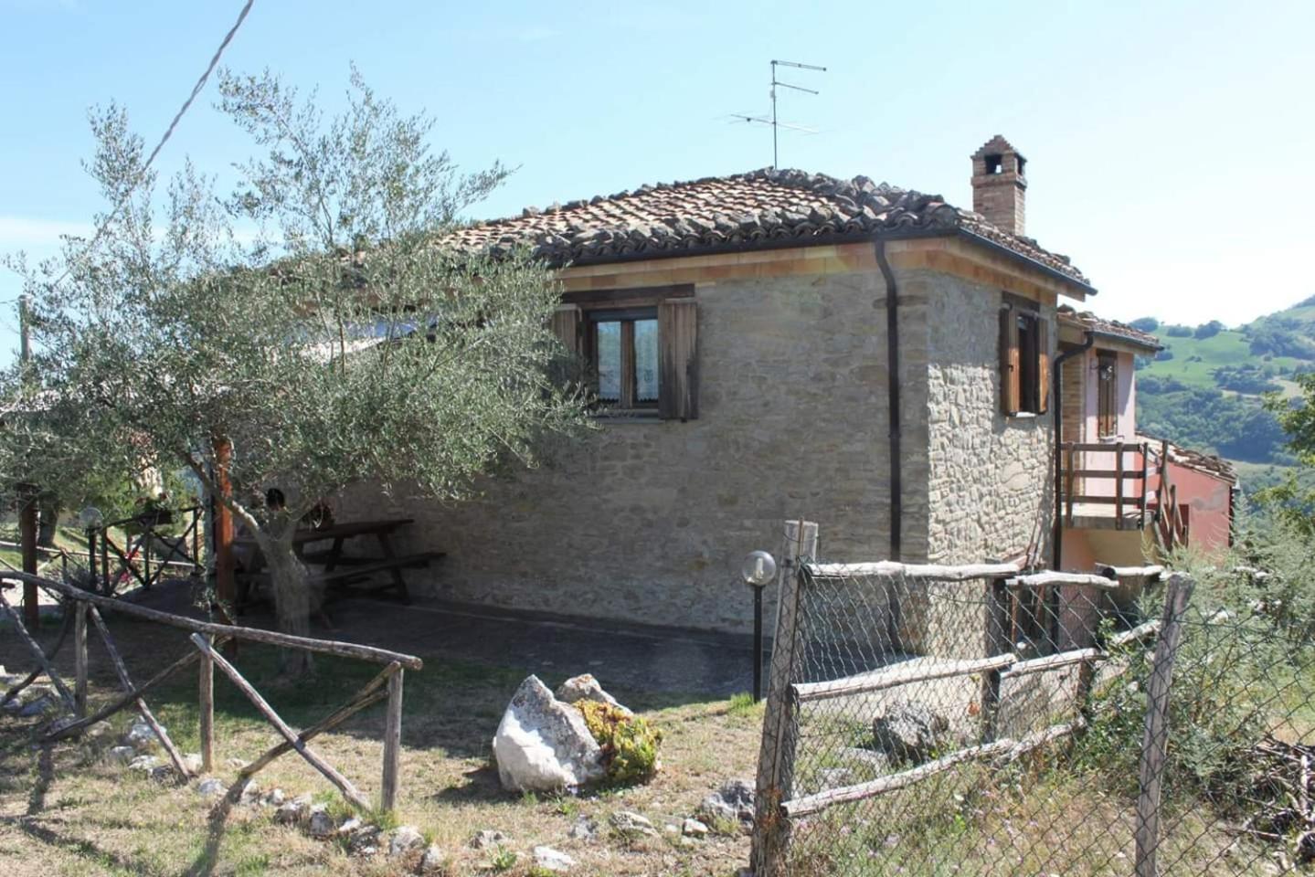 La Via Del Parco Villa Arsita ภายนอก รูปภาพ