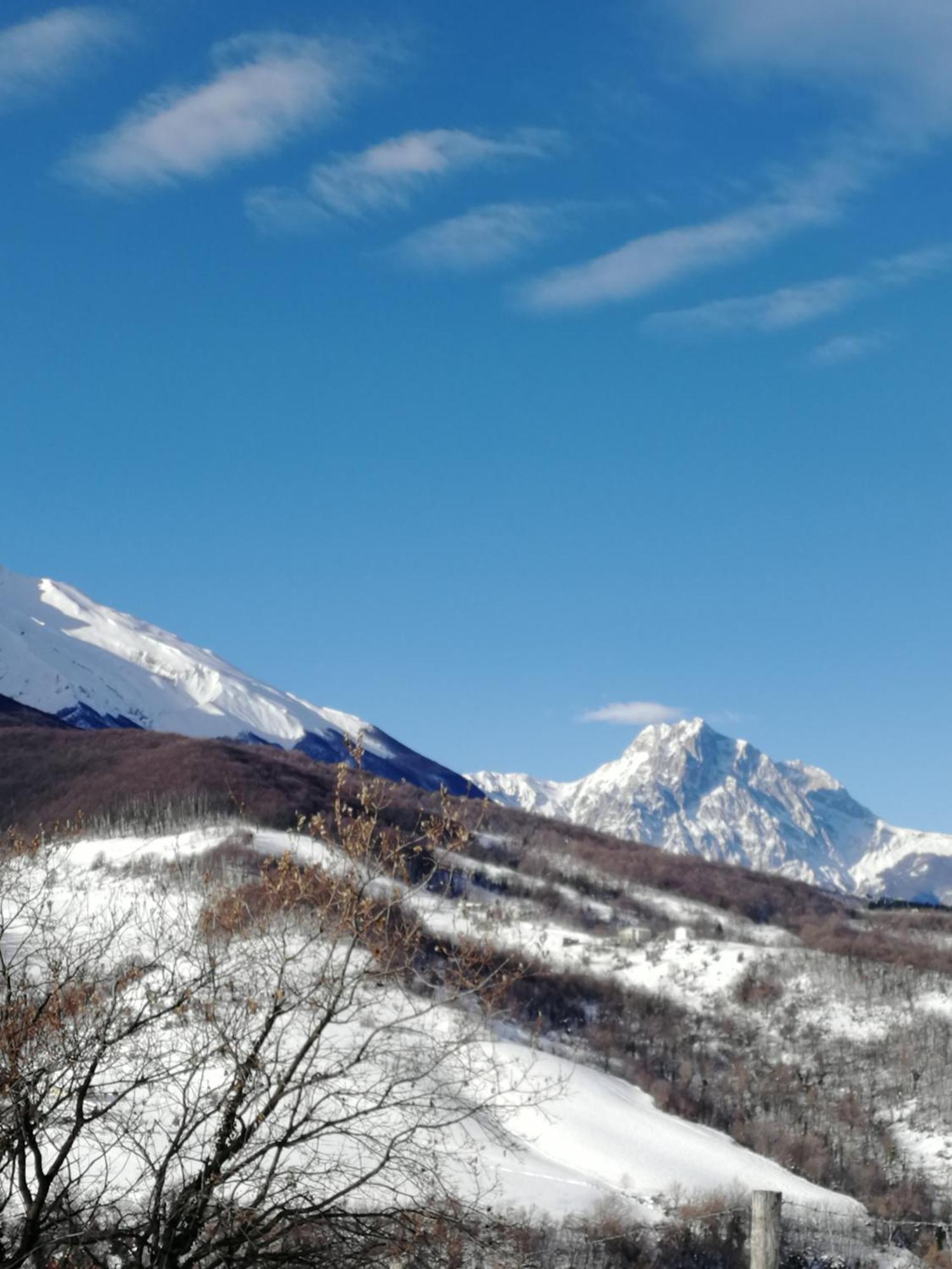 La Via Del Parco Villa Arsita ภายนอก รูปภาพ
