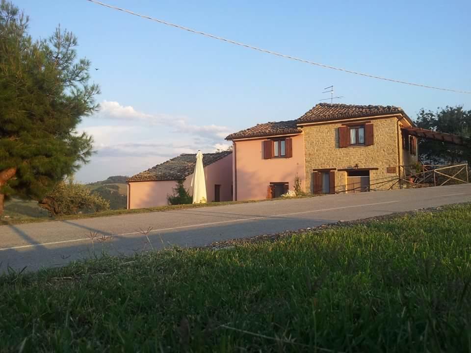 La Via Del Parco Villa Arsita ภายนอก รูปภาพ